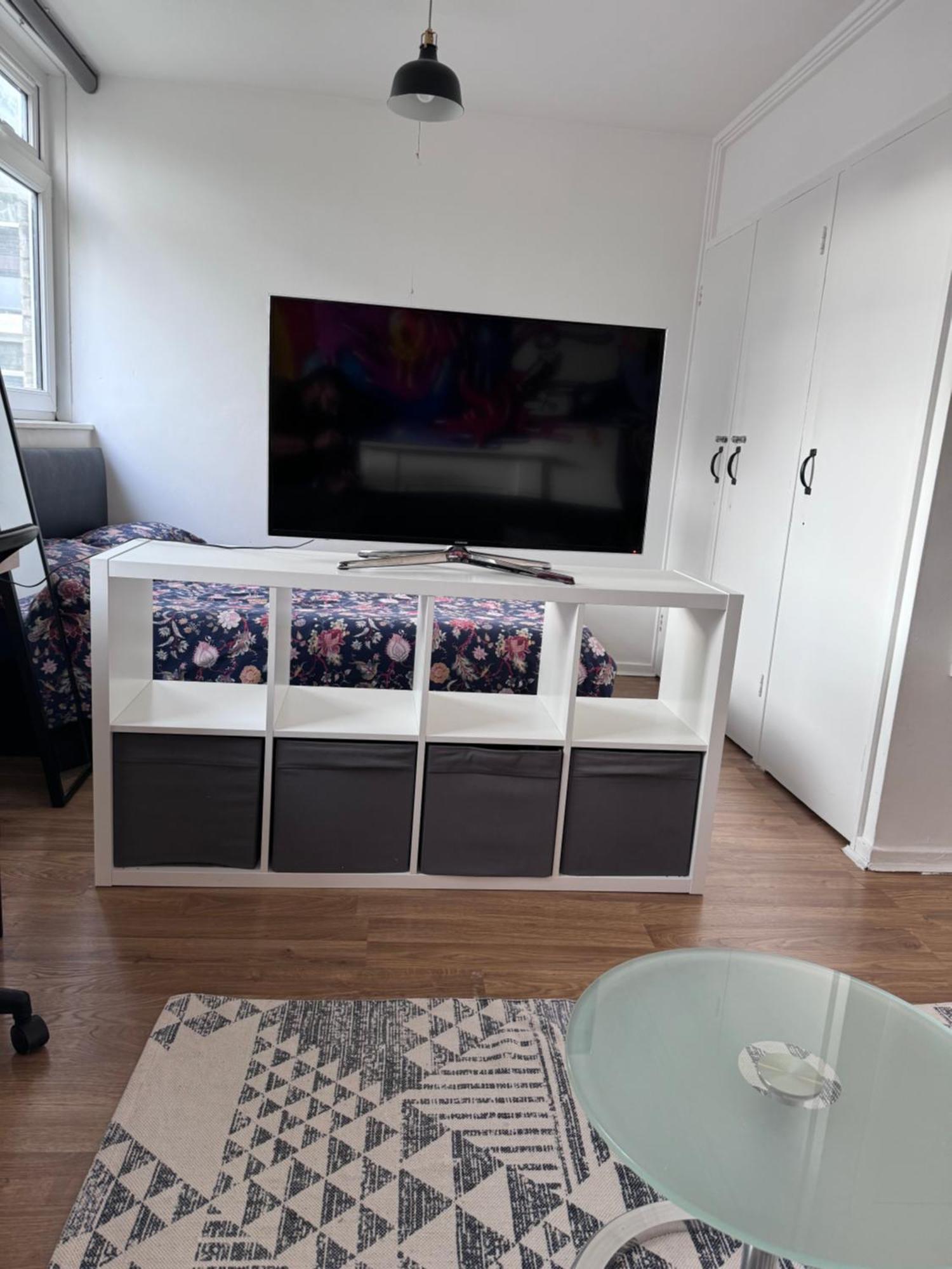 Апартаменты Colourful & Comfy Flat